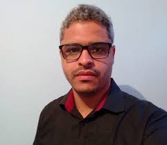 Leia "O crime que está na boca do povo", pelo investigador de polícia Thiago  Reis