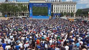 Tous les matches de l'euro 2016 seront retransmis dans la fan zone de lille. Le Bilan Economique De L Euro 2016 Est Tres Positif Pour La Metropole De Lyon