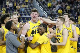 Michigan Basketball S Senior Night Filled With Love For Its Two Winningest Players Basketball Senior Night Senior Night Michigan Sports