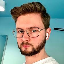 Nick Spreen's Instagram, Twitter & Facebook