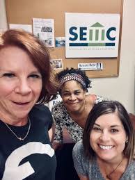 Lacey Minton's Instagram, Twitter & Facebook