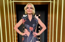 Το επίσημο fan page της μαρίας μας αναγνωρισμένο απο την ιδια!!!! Elena Xristopoyloy H Istoria Toy Diazygioy Moy Moy Exei Afhsei Ntroph