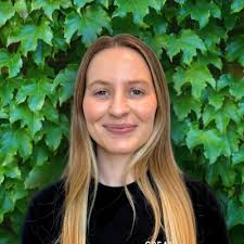 If you are looking for a great job, might I suggest you review the Com  Manager position at the WSU Alumni Association?