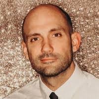 Aaron Parise's Instagram, Twitter & Facebook