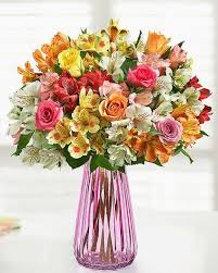 Please note that for all other orders, we may need to replace stems so we can deliver the freshest bouquet possible, and we may have to use a different vase. Best Mother S Day Flower Delivery Services Beautiful Bouquets To Send On Mother S Day