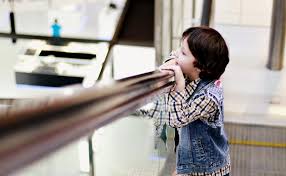 Anda sulit mengajar anak anda yang berumur empat tahun untuk taat, dan akhirnya anda selalu ikuti kemauannya. 10 Tips Cara Mengajari Anak Membaca Yang Mudah Dan Efektif