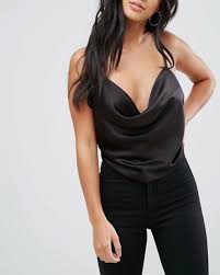 I reggiseni invisibili sono un ottimo alleato per migliorare la vestibilità di capi d'abbigliamento speciali senza rovinarne l'estetica e la presentazione. ØªØ±Ø¬Ù…Ø© Ø­Ø´Ø±Ø© Ø§Ù„Ø¹ØªØ© Ù…Ø§ Ù‚Ø¨Ù„ Ø§Ù„Ø­Ù…Ù„ Intimissimi Reggiseno Scollatura Schiena Pleasantgroveumc Net