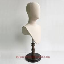 Fabric Covered Mannequin Head Abstract Head Model Used For Hats And Jewelry Display In Mannequins From Home Amp Garde Hat Display Mannequins Mannequin Heads