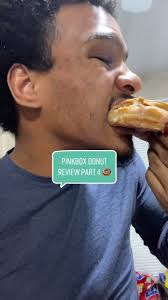 Pinkbox Donut Review with Jiffy and Jelly Filling