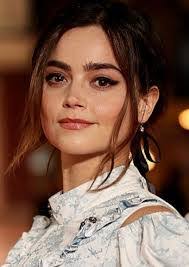 Liz Braddock's Instagram, Twitter & Facebook