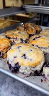 Guess what!? McDonald's is bringing back the snack wrap in 2025!!!