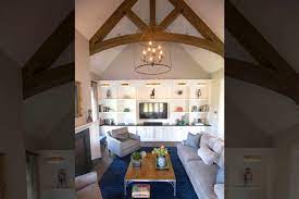 For leslie, interior design has always been a part of her life. Leslie Hutchison Interiors