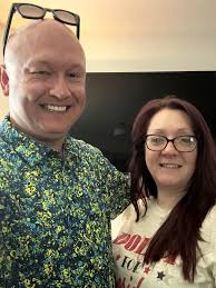 Got to play some golf, ate some food and got to wear that super-fly outfit!  😂😂😂 no it isn't a onesie! I hope you are having a great Sunday. I'll pop  a