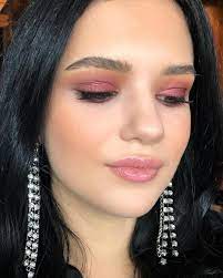 Her Ten Rengine Yakisabilecek Bir Goz Makyaji Bordo Vegun Batimi Tonlari Kullandigim Farlar Maccosmeticsturkiye Uninterrupted Eye Sha Makyaj Monochrome Far
