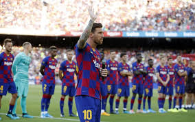 Barça ma jednak zagwarantować, że pracownicy otrzymają 85% swoich pensji. Barca 2019 20 Squad Presented At Camp Nou