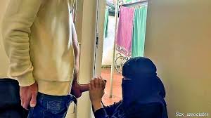 I Expose My Erection To An Expectant Muslim Woman Wearing A Niqab In The  Open View - XXXBP