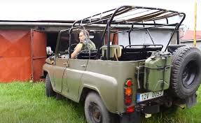 It was used by soviet and other warsaw pact armed forces, as well as paramilitary units in eastern bloc countries. In The Czech Army Uaz 469 Suvs Will Begin To Be Replaced With Japanese Pickups This Summer