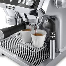 Compatible with some caffitaly pod machines (check compatibility guide) also works great with tea, hot chocolate, chai, etc. De Longhi La Specialista Espresso Machine Sur La Table