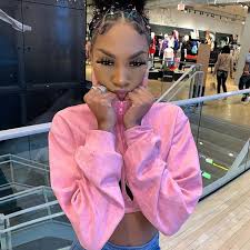 It is suitable for all kinds of top functions. 9 Cute And Easy Summer Hairstyles Naturally Pretty