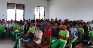 Pserta didik wajib mengerjakan semua tgs yg diberikan oleh guru. Jaksa Masuk Sekolah Jms Di Sman 1 Sabu Tengah Dan Smpn 6 Sabu Barat Kejaksaan Negeri Sabu Raijua