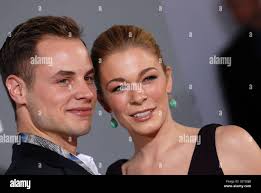 Leann rimes husband dean sheremet Banque de photographies et d'images à  haute résolution