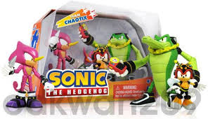 Vector the crocodile is a fictional anthropomorphic crocodile from the sonic the hedgehog series. Team Chaotix Figure Charmy Vector Espio Figure Sonic The Hedgehog 3 Pack Sonic The Hedgehog Sonic Retro Arcade Games