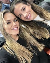 Olivia Flowers's Instagram, Twitter & Facebook