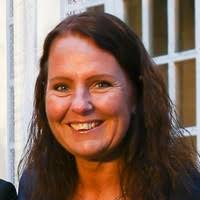 100+ perfiles de «Marie Hansson»