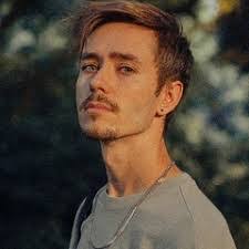 Anastasia Floyd's Instagram, Twitter & Facebook