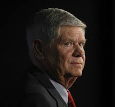 Voters offered a clear contrast in contest between U.S. Rep. Lauren  Underwood and state Sen. Jim Oberweis