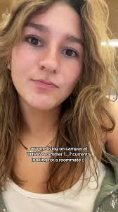 Gracie Girly Roommate