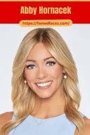 Abby Corona's Instagram, Twitter & Facebook