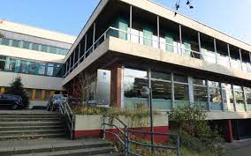 Vier erzieherinnen sind positiv getestet. Ordnungsdienst Will Herner Schulen Kontrollieren Radio Herne