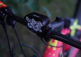 Test 2020 Bike Lampe Supernova M99 Mini Pro