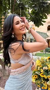 Katrina Kaif Follows Viral Trend Mera Dil Ye Pukare Aaja