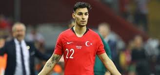 Sonrasında u16, u17, u18 milli kategorilerinde alman milli takımında bulunmuş gurbetçi futbolcu. Galatasaray Kaan Ayhan A Sure Verdi Aspor