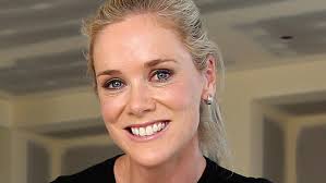 Sam Squires's Instagram, Twitter & Facebook