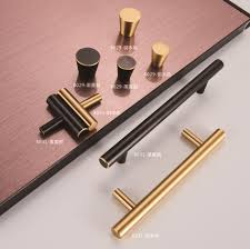 See more ideas about kitchen cabinet handles, cabinet handles, brass cabinet handles. Zinc Alloy Kitchen Cabinet Hardware Antique Brass Door Handles Buy Antique Brass Door Handles Knobs And Handles Home Depot Cabinet Pulls Product On Ec Hardware