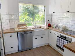 Most interior designers agree the white subway splashback is an absolute timeless classic. How Much Do Kitchen Splashbacks Cost In Nz By Superior Renovations