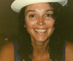 Donna Mosier's Instagram, Twitter & Facebook