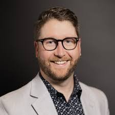 Sean Mckim's Instagram, Twitter & Facebook