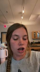 Samantha Ormsby's Instagram, Twitter & Facebook