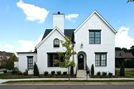 We were able to have the venue for the entire day, with full use of the grounds for pictures and the bridal cottage for getting ready. White Brick Black Trim Novocom Top