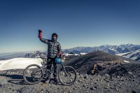 Montenbaik Principal Web Del Mountain Bike En Espanol Encuentra Los Mejores Videos Y Fotos De Mtb Las Tendencias Tecnologia Y Test De Los Productos Actuales Bigmountainbike Volcan San