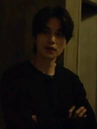 Im A Paradox Felicity Moon