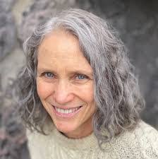 Christine Harter's Instagram, Twitter & Facebook