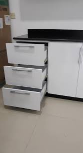 And unlike metal, wooden handles are not prone to corrosion or rust. Glossy White Aluminium King Aluminium Pantry Cupboard Facebook