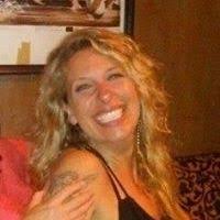 Kristi Burch's Instagram, Twitter & Facebook