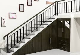 Harga handrail holow stainless untuk tangga harga rp 550.000/meter lari holow 3x6 atau 4x6 harga sama pemesanan minimal 6 meter lari dibawah 6 tetap di hitung 6 meter. Konsep 25 Gambar Railing Tangga Stainless Minimalis