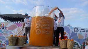 El Mayor Vaso De Zumo De Naranja Del Mundo Guinness World Records